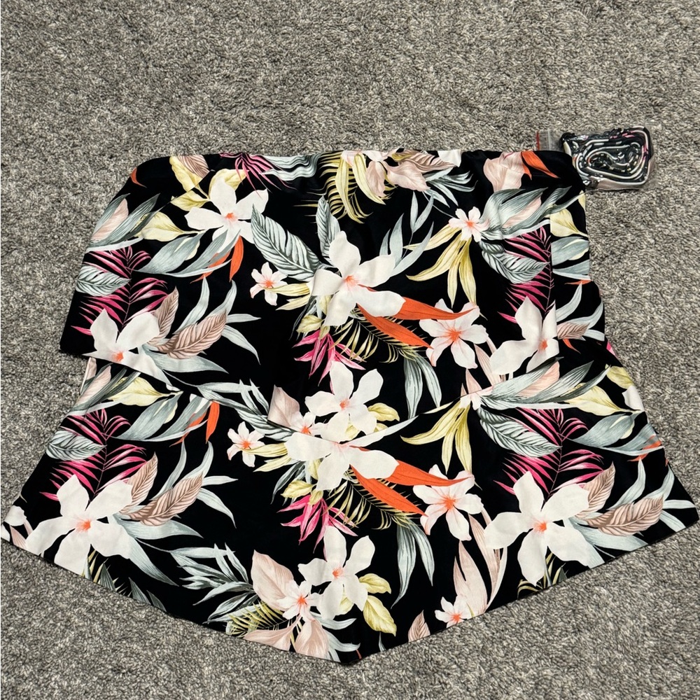 Kona Sol Black Floral Swim tankini top